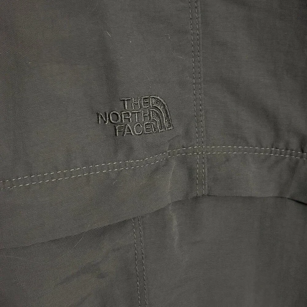 The North Face Convertible Utility Pants/Shorts Large‎